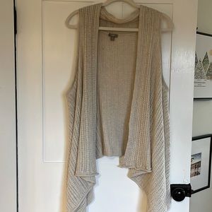 JJill soft lightweight poly/wool sweater cardi vest size Medium